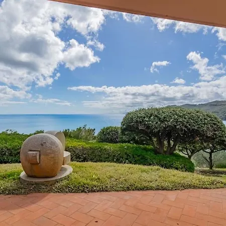 ヴィラ Acquarilli